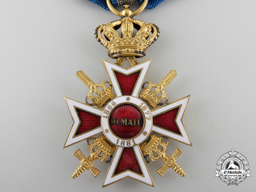 an_order_of_the_crown_of_romania;_military_division_with_swords_img_03.jpg55ce0a7aa5bd2