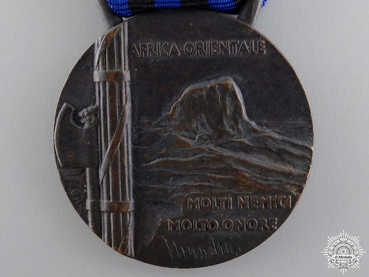 an_italian_campaign_medal_for_east_africa_img_03.jpg54c2a51b7b8e9