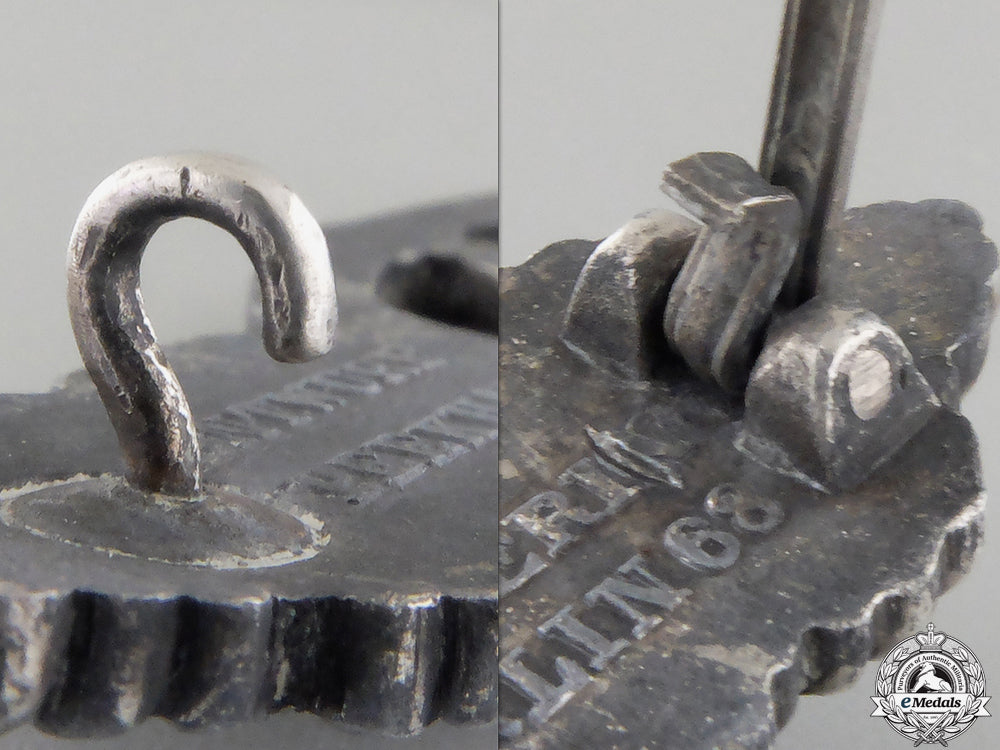 a_kriegsmarine_submarine_clasp;_silver_grade_by_schwerin_img_03.jpg55881d225f748