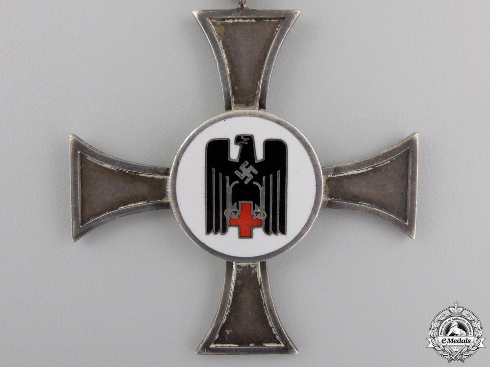 a_german_red_cross_sister's_cross;2_nd_model_img_03.jpg554cbe7d069b2