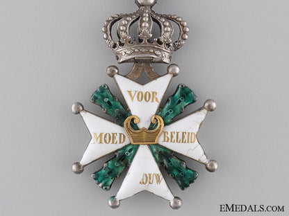 a_scare&_early_military_order_of_william;_knights_cross_c.1850_img_03.jpg53d91a07774de