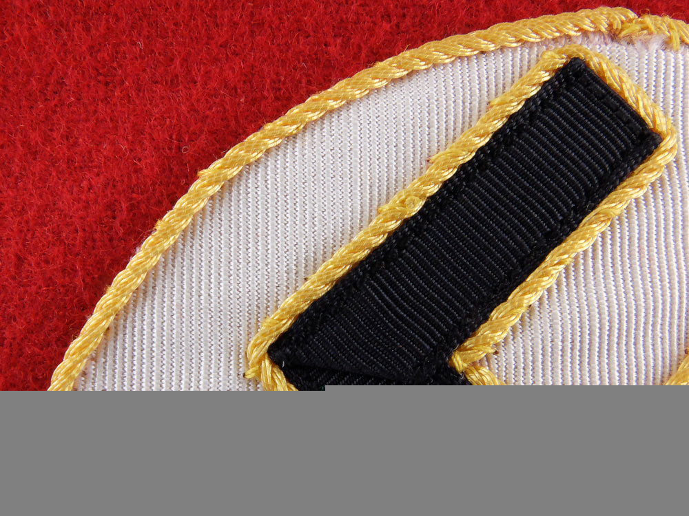 an_nsdap_armband_for_gau_level_leiter_einer_hilfsstelle_img_03.jpg5591851ab311e