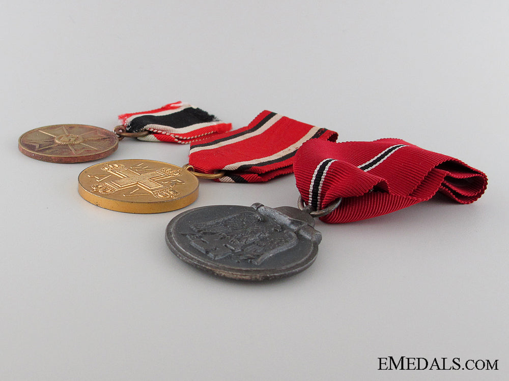 lot_of_three_medals_img_03.jpg52ed34e24ecb9