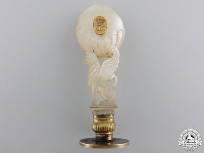 a_historic_desk_seal_owned_by_the_duke_of_wellington_img_03.jpg55293795aa287