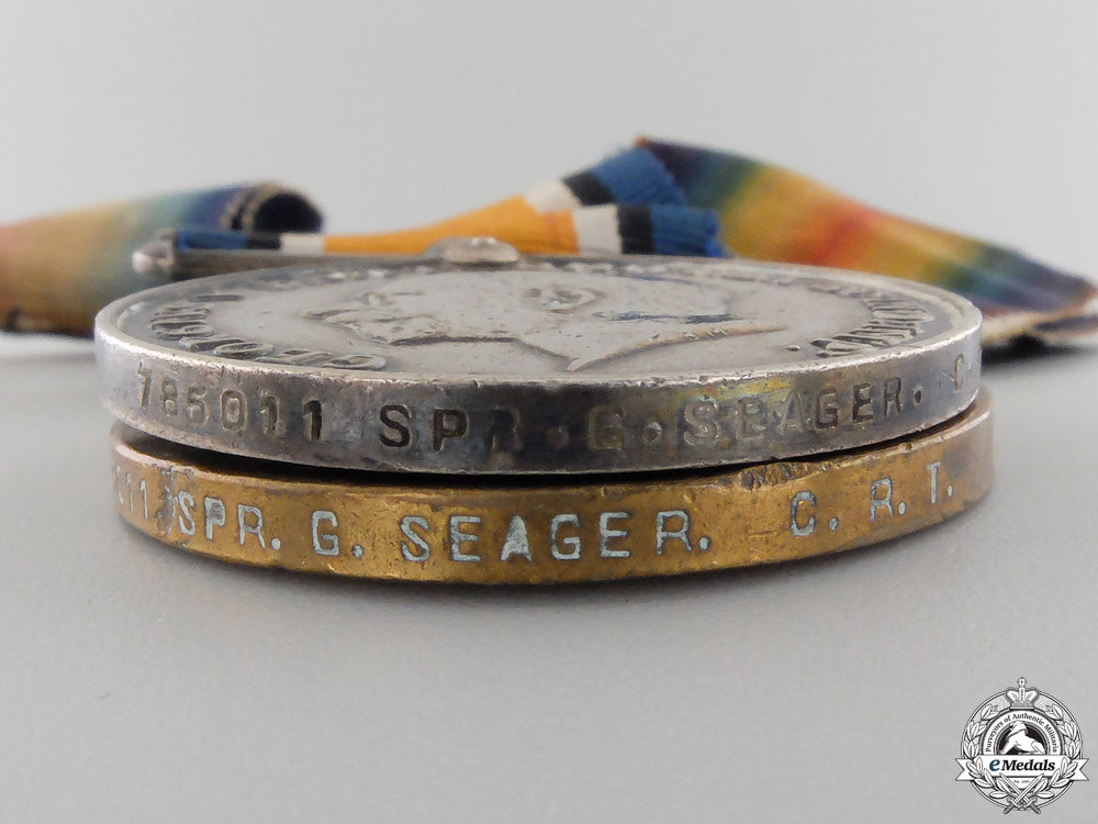 a_first_world_war_pair_to_the_canadian_railway_troops_img_03.jpg55649dca1a4de