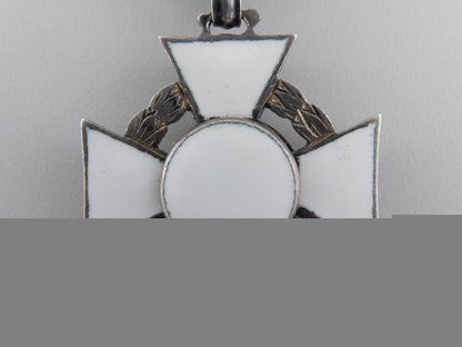 an_austrian_military_merit_cross_with_war_decoration_img_03.jpg55241c3a0b813