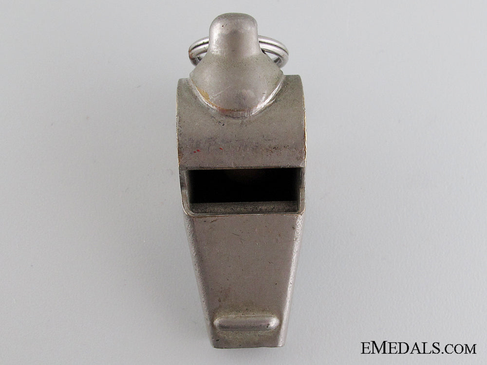 air_ministry_issued_air_crew_rescue_whistle_img_03.jpg52fbc5a048acd