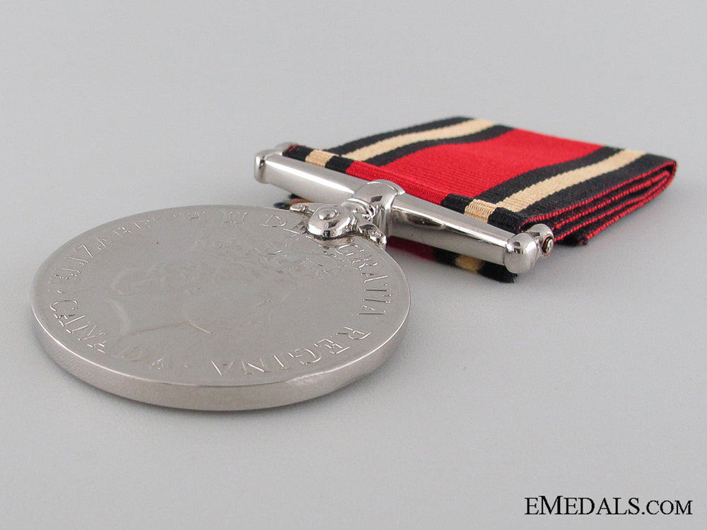 queen's_medal_for_champion_shot_in_canada_img_03.jpg52e8016c57d76