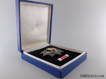 yugoslavia,_republic._an_order_for_military_merit_with_silver_sword,_iii_class_img_03.jpg53ebae1a3a657_1