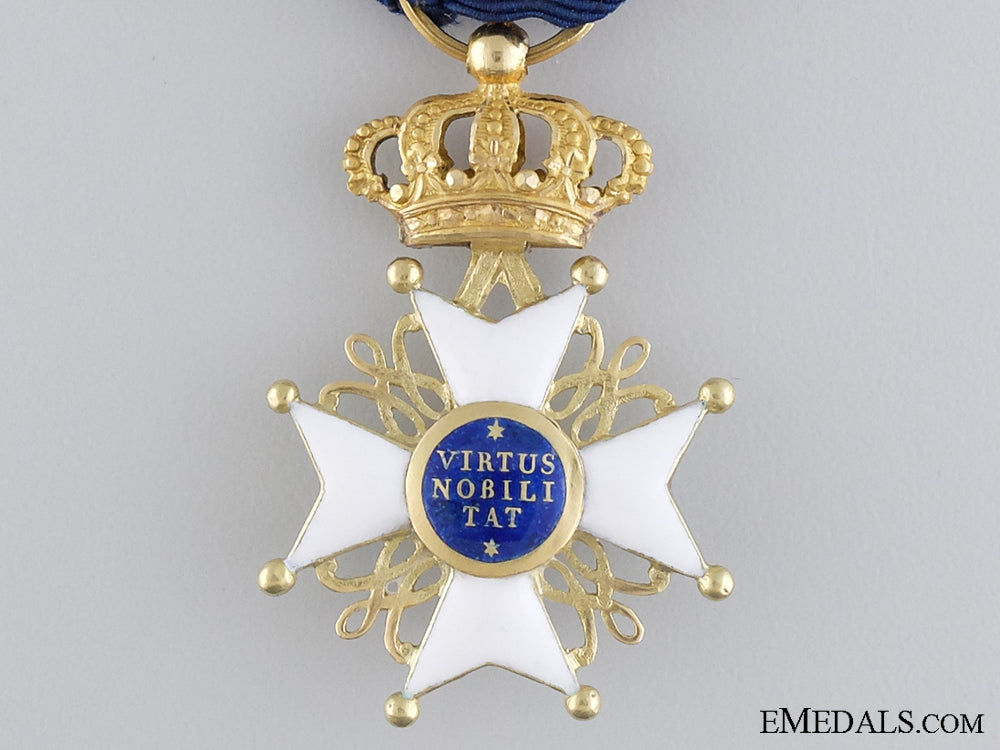 the_order_of_netherlands’s_lion_in_gold;_circa1830_img_03.jpg54417154af986