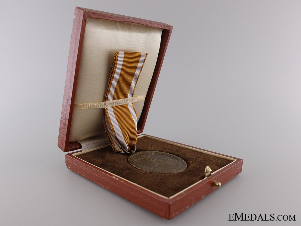 a_west_wall_campaign_medal_with_rare_case_of_issue_img_03.jpg53e22be135609
