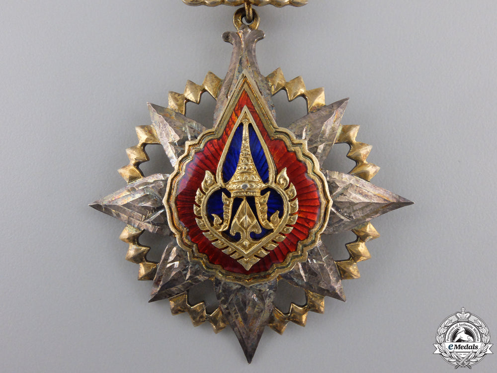 an_order_of_the_crown_of_thailand;_commander_img_03.jpg552ea8bd35a51