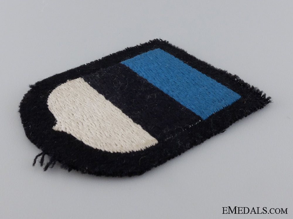 an_estonian_waffen-_ss_volunteer’s_shield_img_03.jpg546b97517c86f