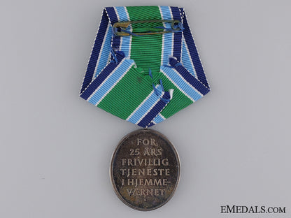 a_danish_home_guard_service_medal_for_twenty_five_years_service_img_03.jpg53d697e2f0c5b