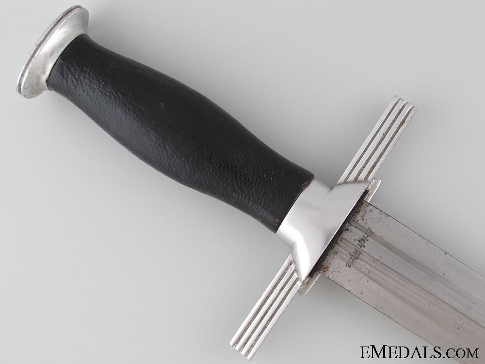 2_nd_model_rlb_officer's_dagger_by_erich_witte_img_0495_copy.jpg52ac872e27651