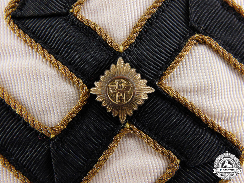 an_armband_for_ortsgruppe_zellenleiter(_c_und_d)_and_hauptbetriesobmann_img_04.jpg559177ba812bf