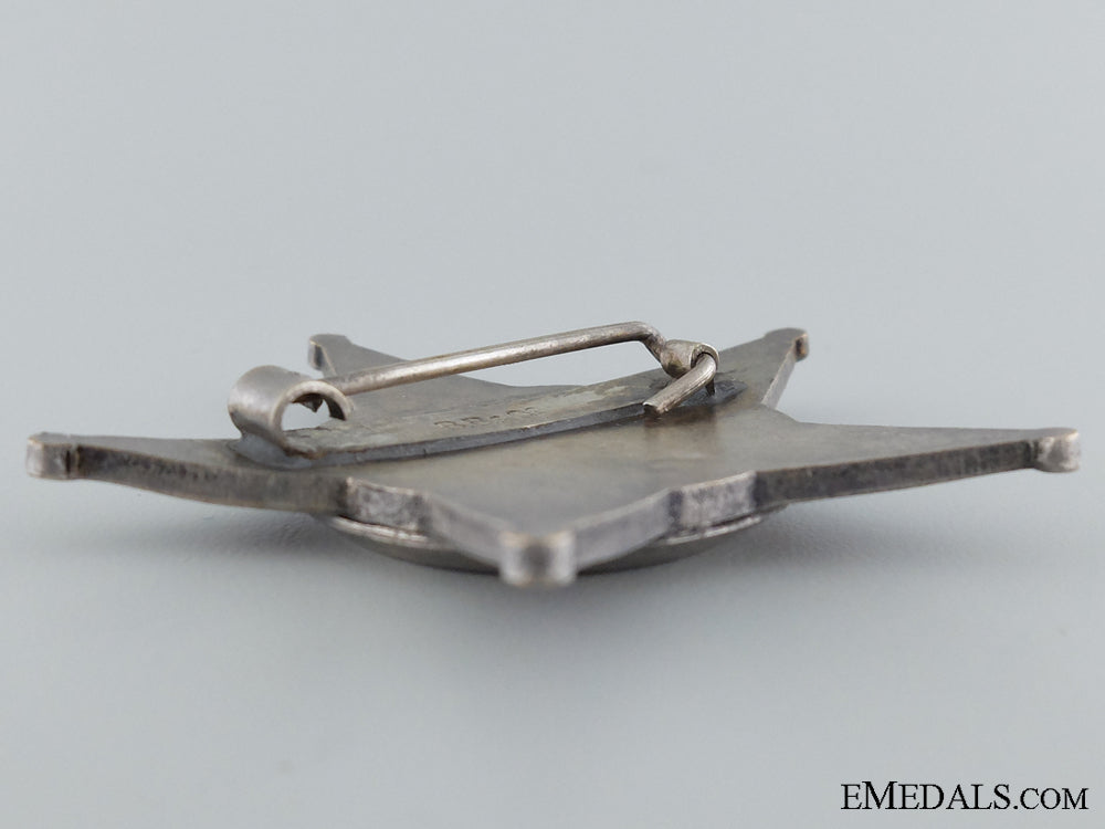 1915_campaign_star(_iron_crescent)_by_b.b.&_co._img_04.jpg5384c58405fda
