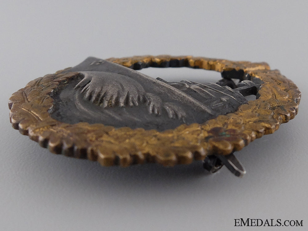 destroyer_war_badge_with_documents_to_mtr._v.helmut_of_the_destroyer_beitzen_img_04.jpg53bc078138b69