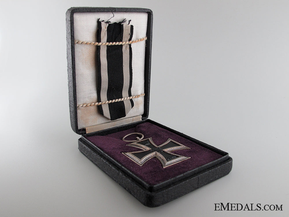 iron_cross2_nd_class1914_with_case_img_04.jpg532b094e0dae3