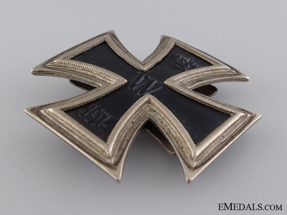 an_iron_cross_first_class1914;_screw_back_version_img_04.jpg54428cb551d41