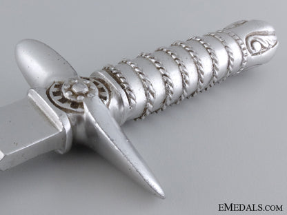a_yugoslavian_air_force_officer's_miniature_dagger_img_04.jpg54538e6fafd33