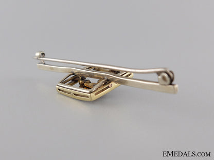 united_kingdom._a_fine_second_life_guards_pin_in_gold_with_diamonds_img_04.jpg53d93ec87dd37_1_1