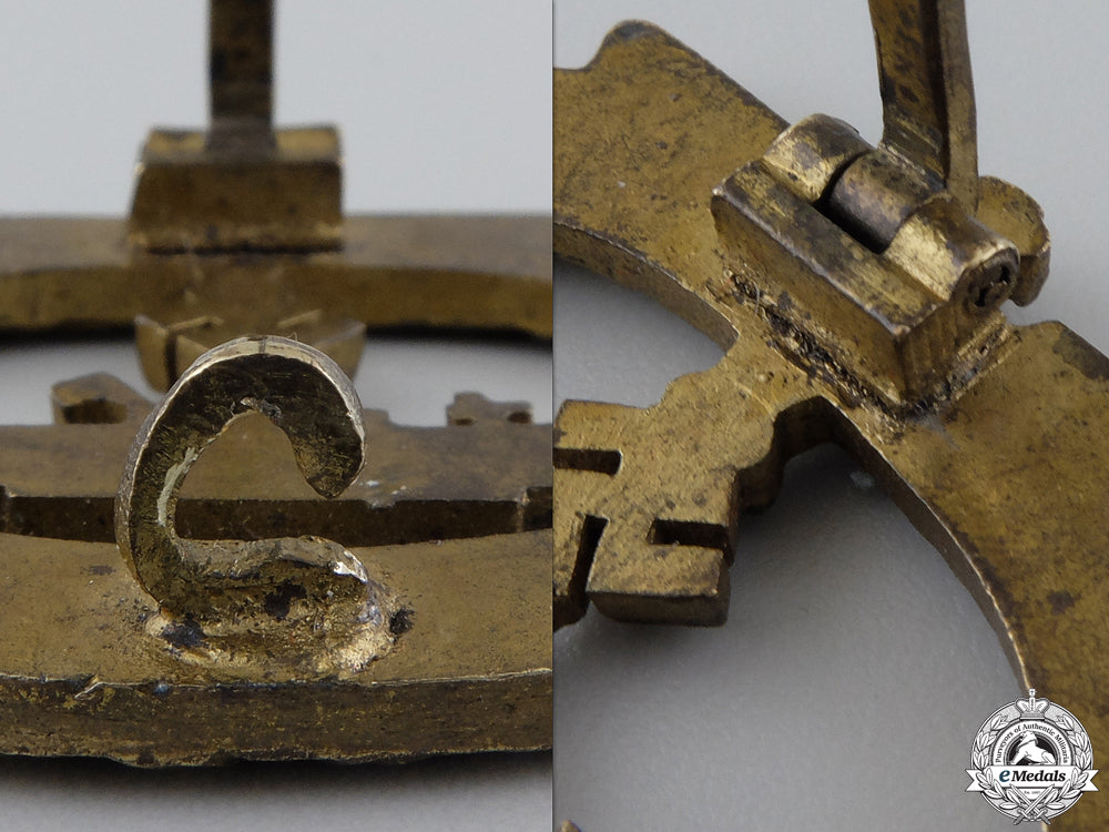 a_kriegsmarine_submarine_war_badge_by_friedrich_orth_img_04.jpg55105becaeead