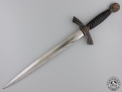 an_early1_st_model_luftwaffe_dagger_by_david_malsch;_unit_marked_img_04.jpg55315faa03390