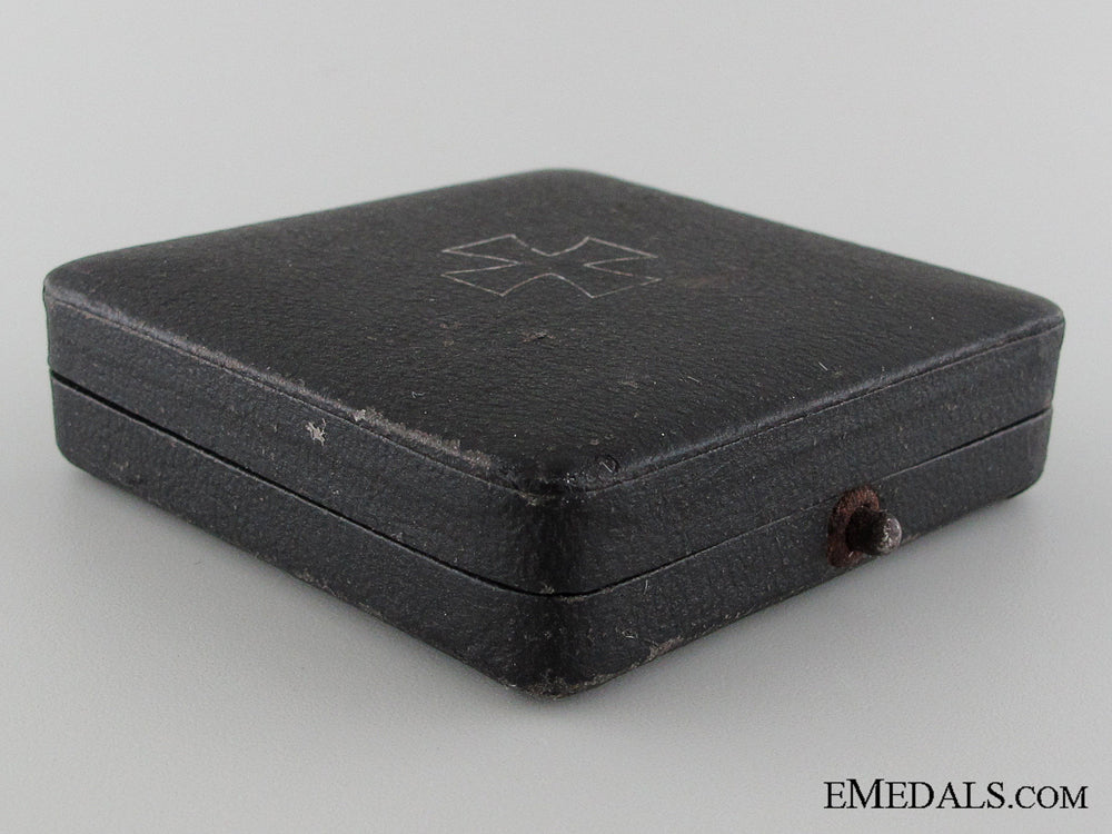 case_for_iron_cross1_st_class1939_img_04.jpg52f518b1b970d
