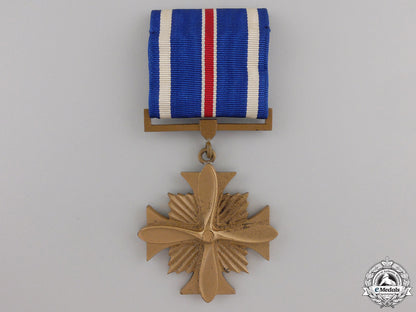 a_second_war_american_distinguished_flying_cross_img_04.jpg557056520c827