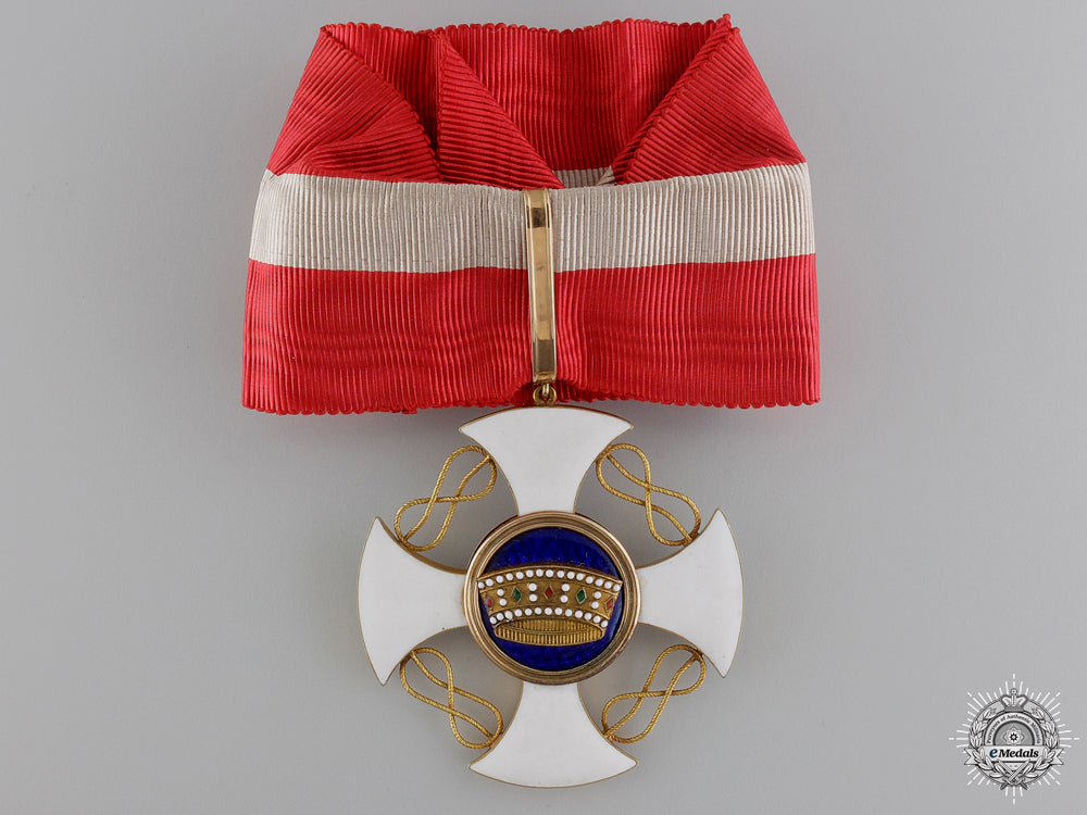 italy,_kingdom._an_order_of_the_crown_in_gold,_commander's_cross,_c.1910_img_04.jpg54c2a3ecd427f