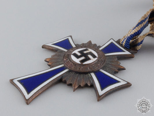 a_bronze_grade_mother's_cross_img_04.jpg547338d5acd9e