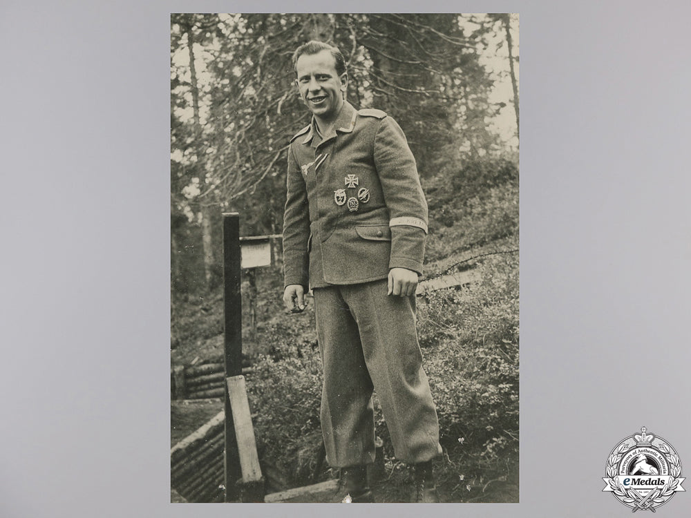 luftwaffe_award_documents_to_oberjäger_hinrich_von_glahn_img_04.jpg555ddc688b55d