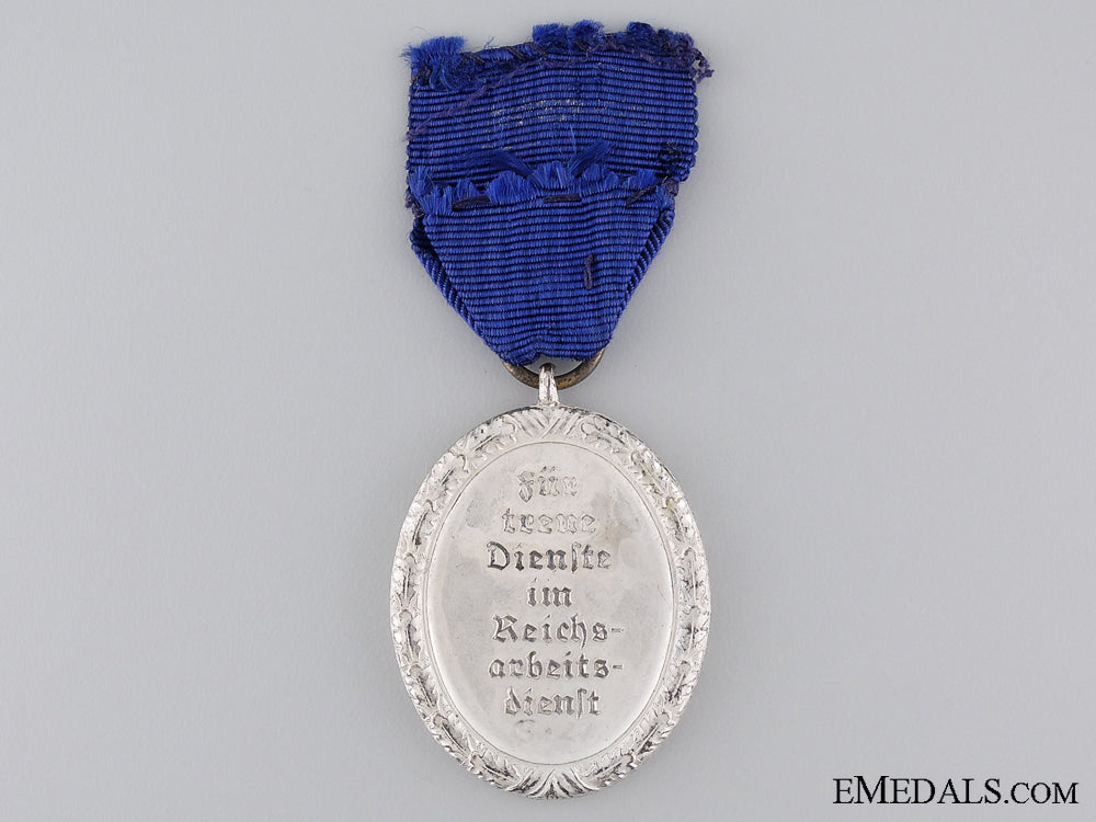 r.a.d_long_service_award;_third_class_img_04.jpg53c698badebcf