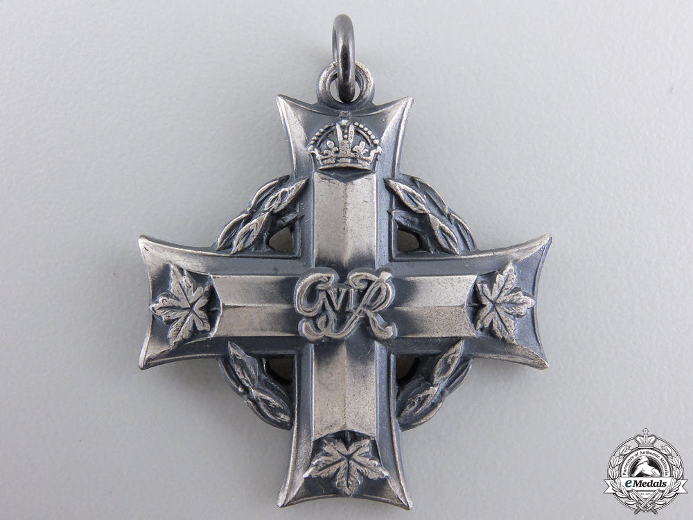 a_canadian_spitfire_memorial_cross_to'_churchill's_own'_squadron_img_04.jpg55a7a5f2b04d2