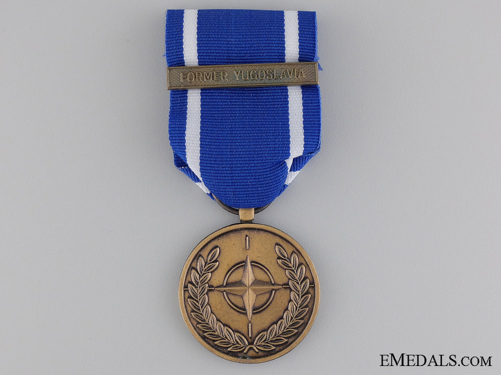 a_north_atlantic_treaty_organization_former_yugoslavia_service_medal_img_04.jpg54298ca02bed0