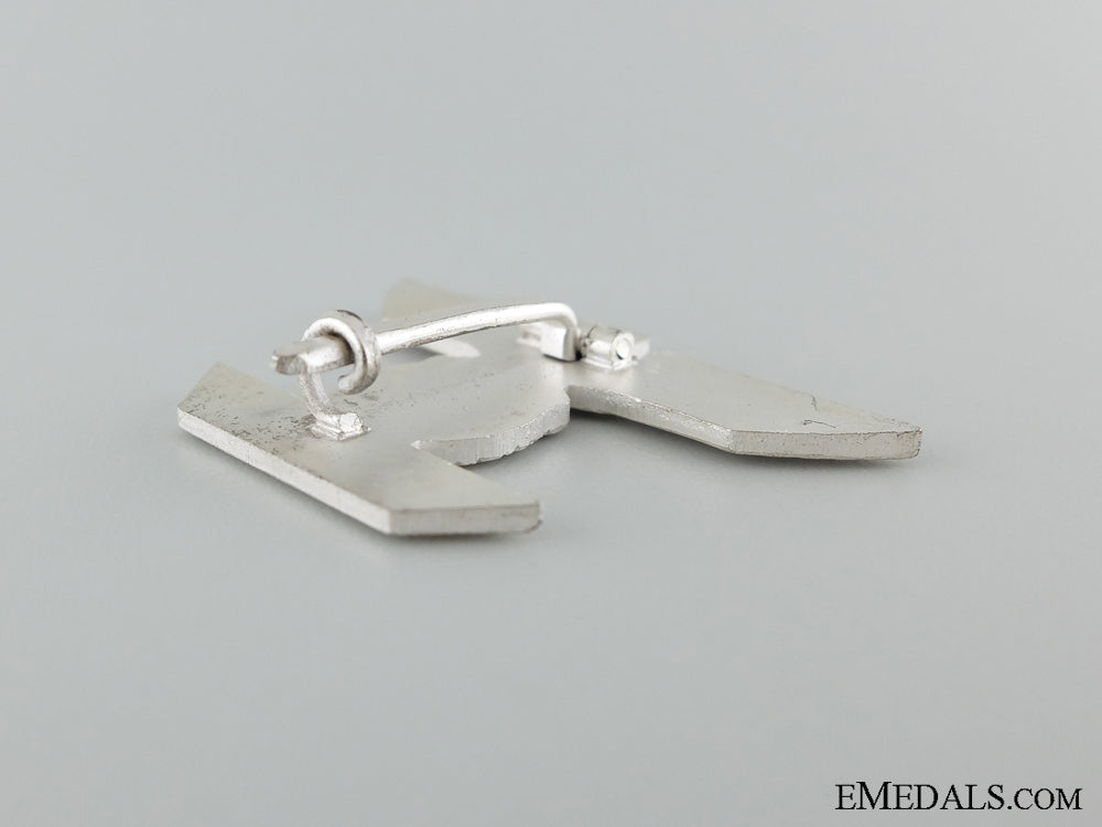 clasp_to_the_iron_cross1_st_cl.1939_img_04.jpg5395e0a59cf22