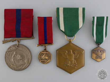 two_american_merit_medals_with_case_img_04.jpg54a8116fe6379