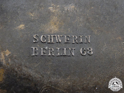 a_first_version_kriegsmarine_e-_boat_badge_by_schwerin_img_04.jpg55b39246c2253
