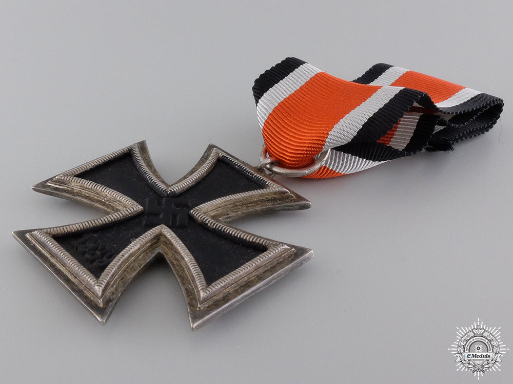 an_iron_cross_second_class1939;_round3_version_img_04.jpg5478ed02dd50a