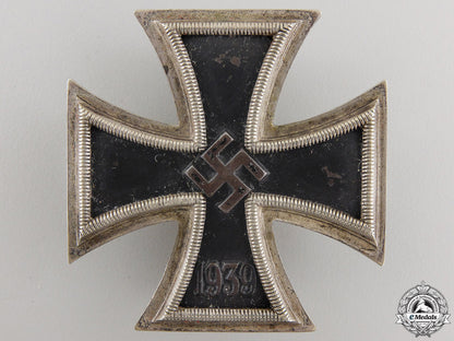 an_iron_cross_first_class1939_with_case_img_04.jpg558568bc14c27