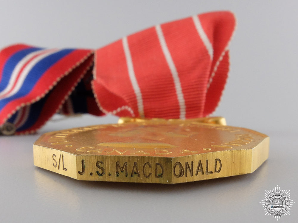 a_second_war_rcaf_medal_group_to_squadron_leader_macdonald_img_04.jpg54b80a7583a74