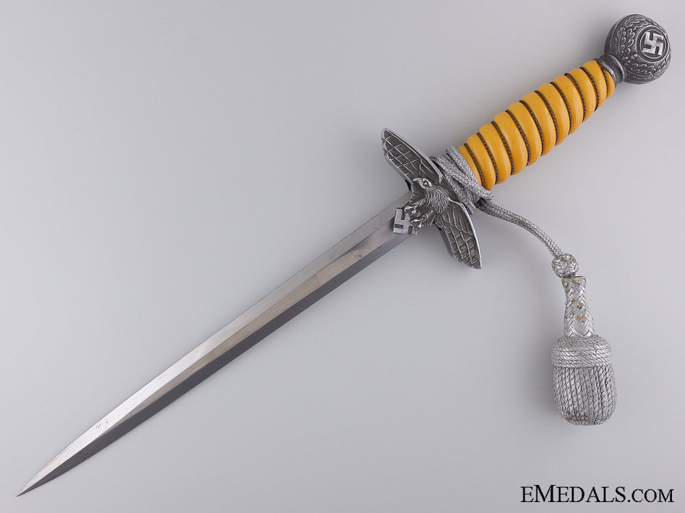 a2_nd_pattern_luftwaffe_dagger_by_c._gustav_spitzer_kg,_solingen_img_04.jpg54186303785fa