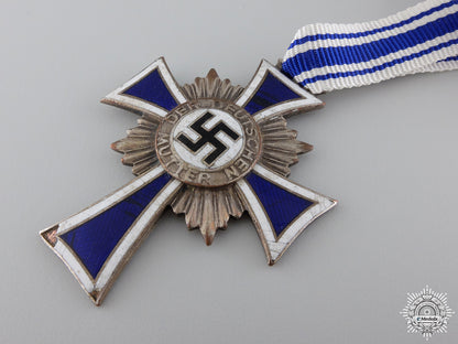 a_silver_grade_german_mother's_cross_img_04.jpg547e1d67eb009