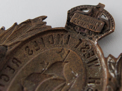 wwi_british_west_indies_regiment_cap_badge_img_04.jpg52fb9cda801a3