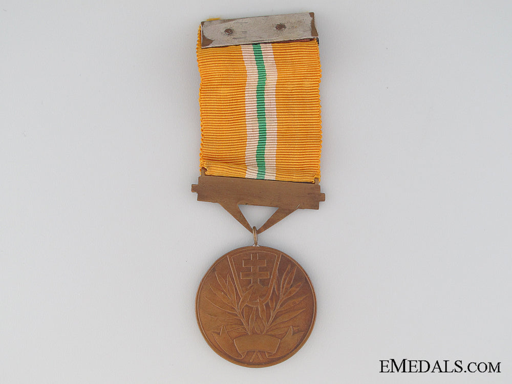 a_slovakian_wwii_bravery_medal_img_04.jpg5336deb575bc8