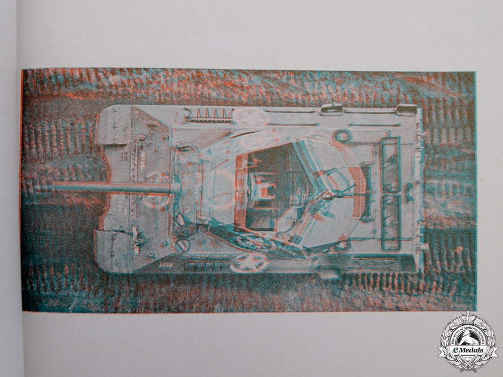 a_luftwaffe_panzer_identification_manual_with3_d_glasses_img_04.jpg55ba7771e6673