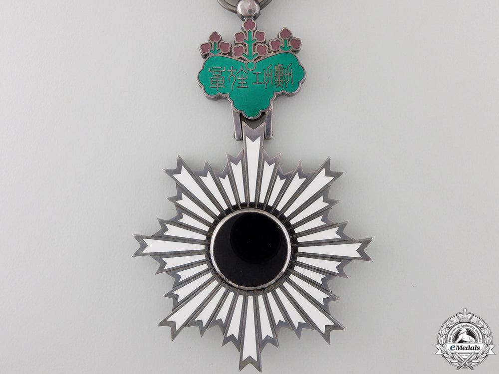 a_japanese_order_of_the_rising_sun;_sixth_class_img_04.jpg5565ea861c7b7