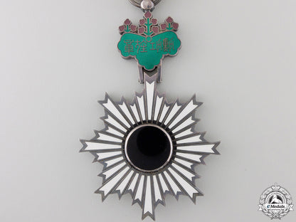 a_japanese_order_of_the_rising_sun;_sixth_class_img_04.jpg5565ea861c7b7