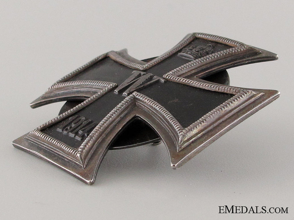 a_fine_quality_screw_back_iron_cross1_st_class1914_img_04.jpg52ec10b208930